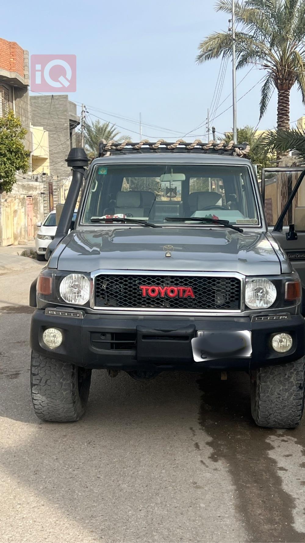 تويوتا لاند كروزر 70